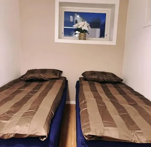 Appartement Koselig Og Sentralt Blant Lokalbefolkningen - Netflix - Parkering