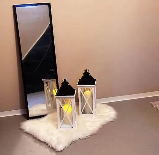 Koselig Og Sentralt Blant Lokalbefolkningen - Netflix - Parkering * Tromsø